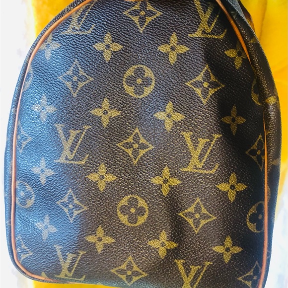 LV Speedy 30 - Picture 7 of 12